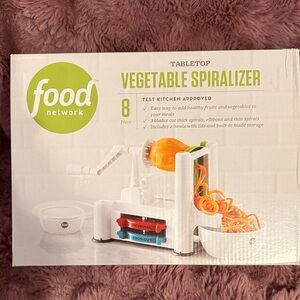 Food Network White and Green Tabletop Vegetable Spiralizer